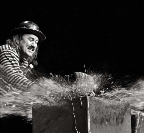 phil gallagher die|'Sledge.